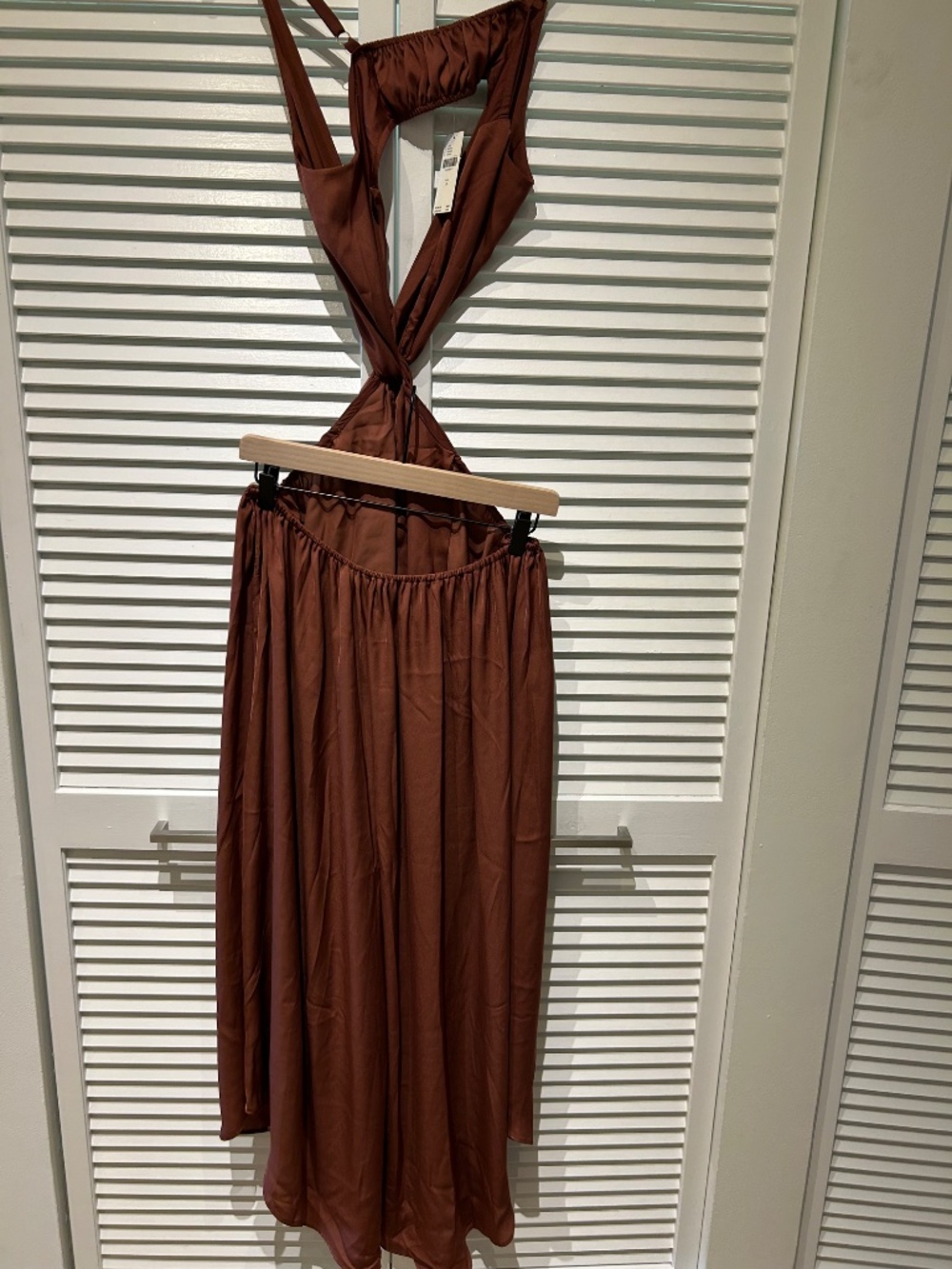 Cut out dress - Picture 4 of 5